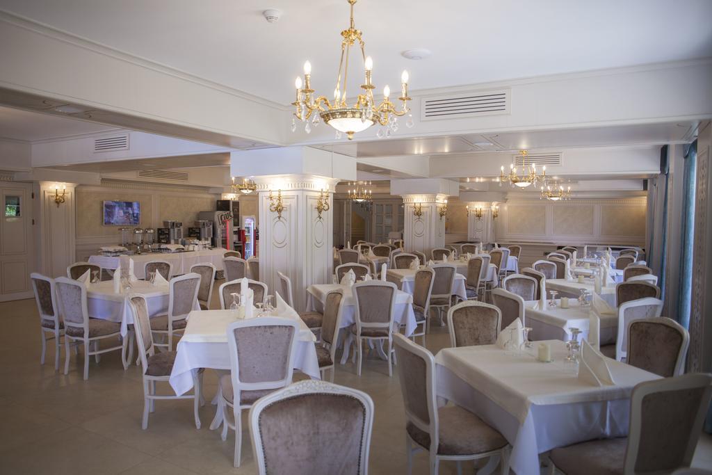 Sulina International 4*
